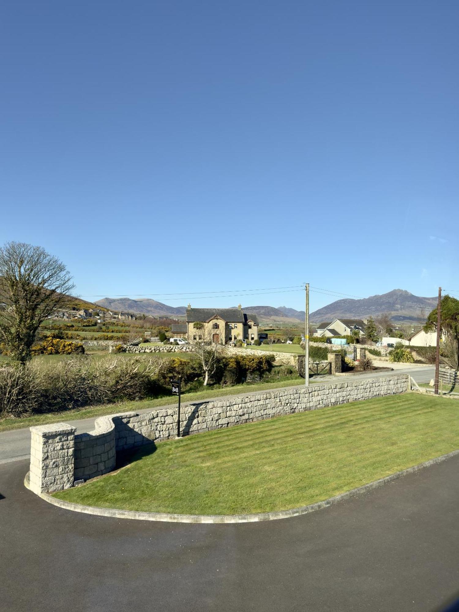 Mourne Country House Bed And Breakfast Kilkeel Habitación foto